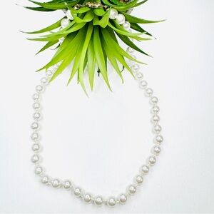 Vintage 19” White Faux Pearl Glass Hand Knotted Beaded Necklace